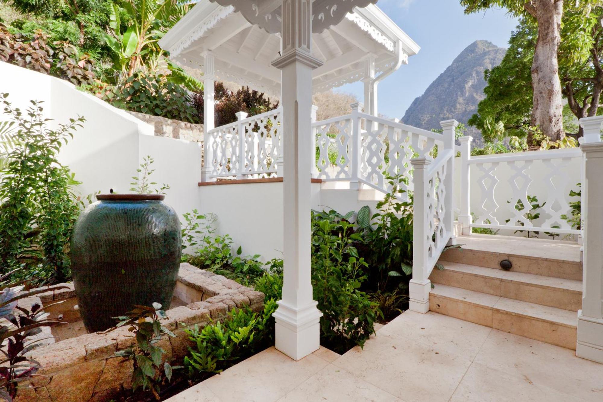 Sugar Beach, A Viceroy Resort Soufrière Buitenkant foto