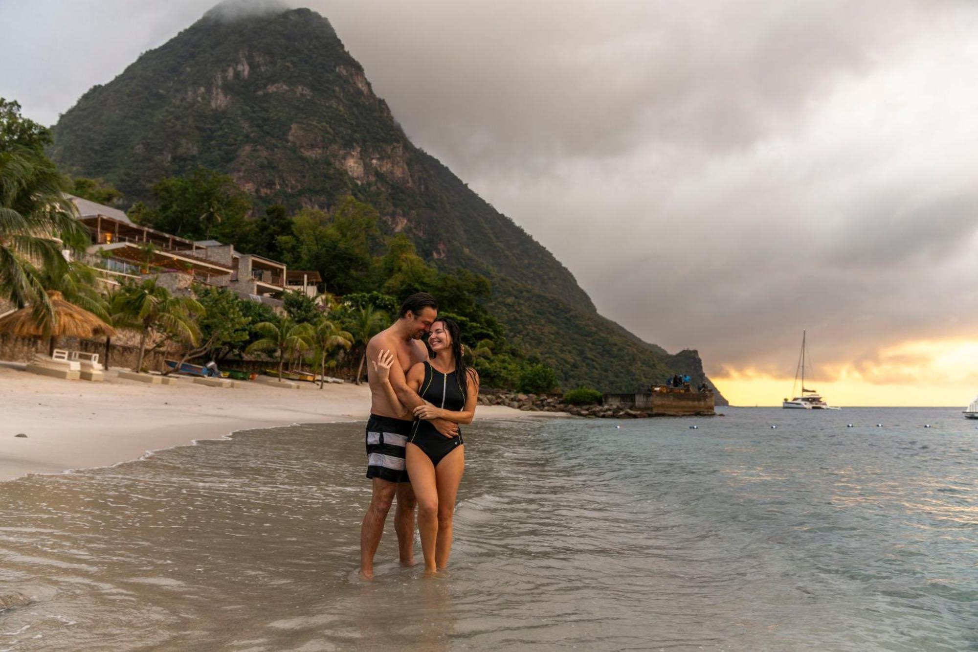 Sugar Beach, A Viceroy Resort Soufrière Buitenkant foto